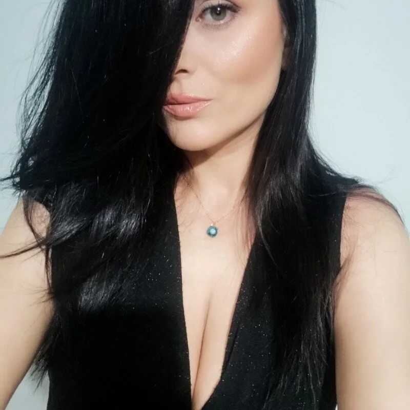Miss_ChloElle — FansOnlyX creator profile