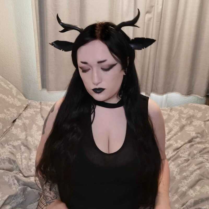 wraithsaint — FansOnlyX creator profile