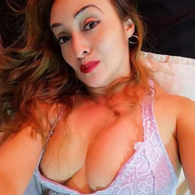 Redpassionxxxx — FansOnlyX creator profile