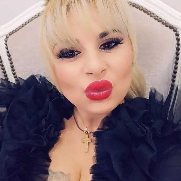 sweetemy4u — FansOnlyX creator profile