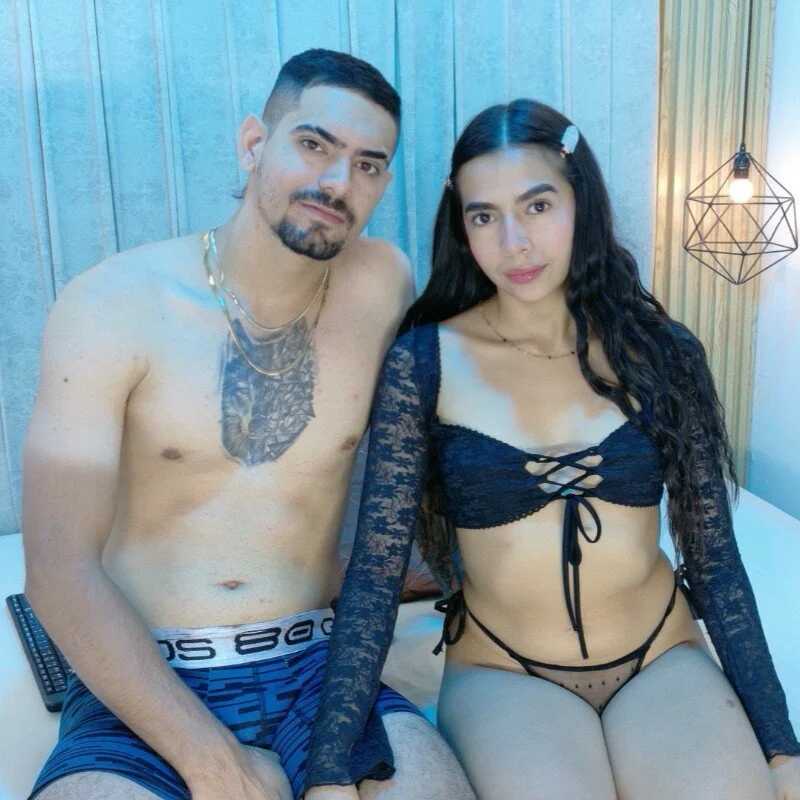 CarolinaySebas — FansOnlyX creator profile