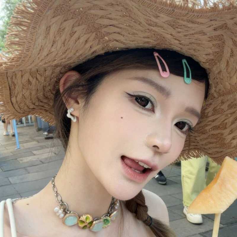 sixliuliuliu — FansOnlyX creator profile