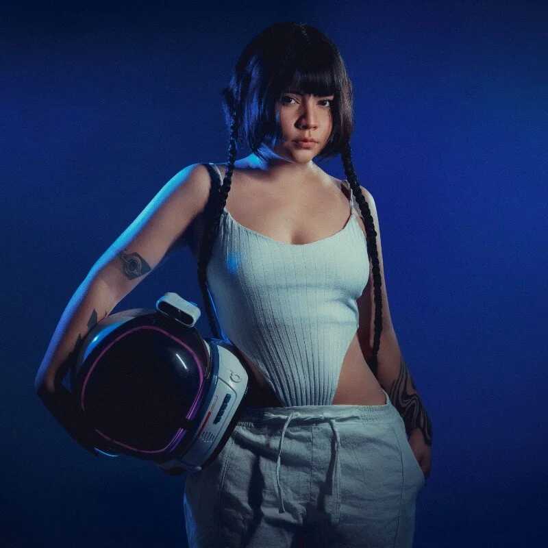 io_chie_ — FansOnlyX creator profile