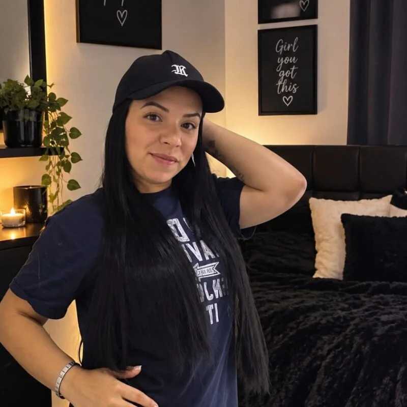 SofieeCutee — FansOnlyX creator profile