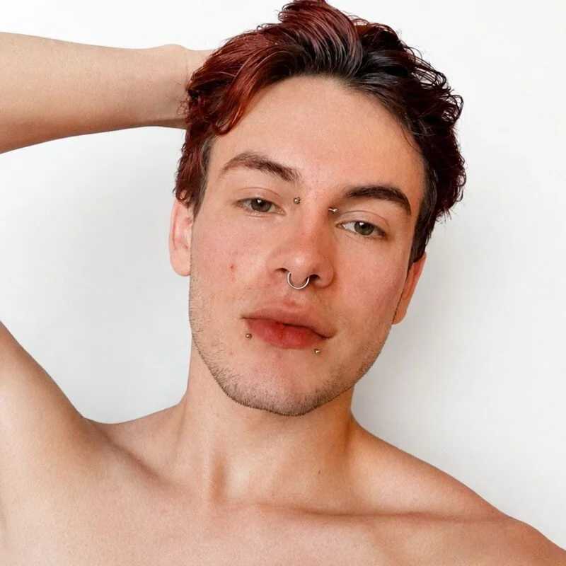 damian_white0 — FansOnlyX creator profile