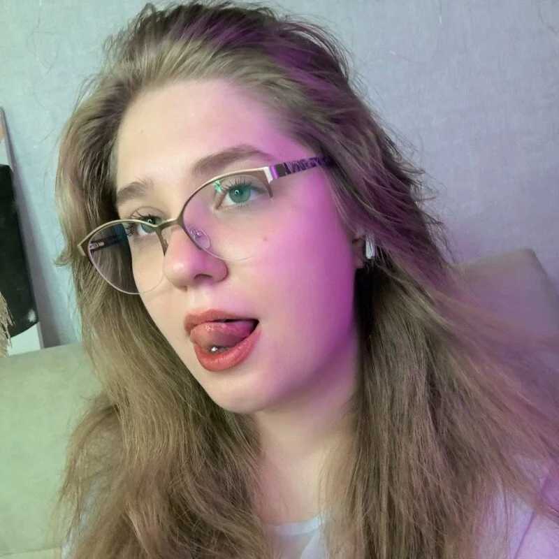 Megan_Violer — FansOnlyX creator profile