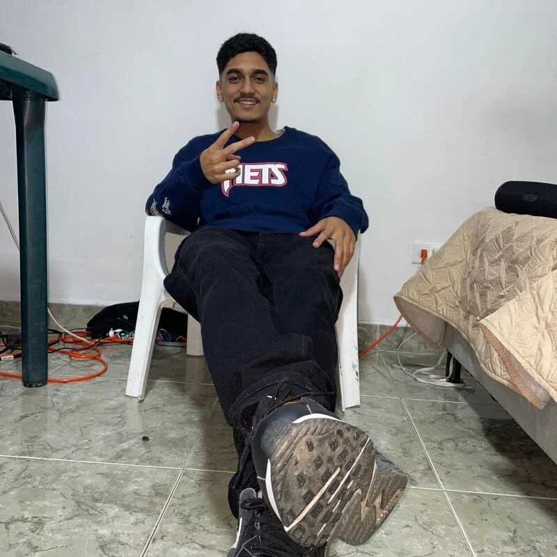 latin_bbc — FansOnlyX creator profile