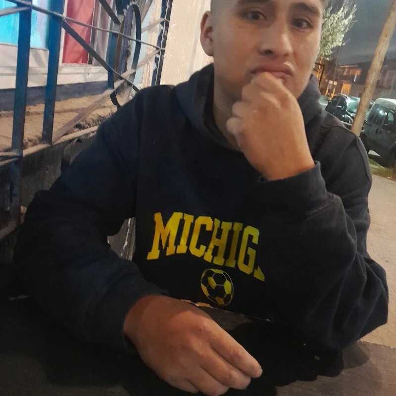 Manuel12jb — FansOnlyX creator profile