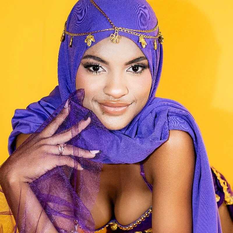 Amira_Alzahra — FansOnlyX creator profile