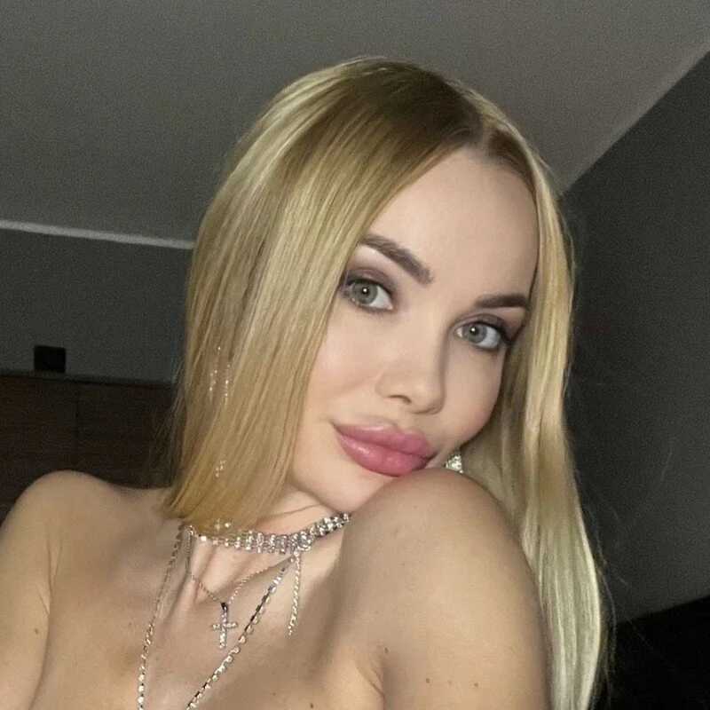 mistress_milana — FansOnlyX creator profile