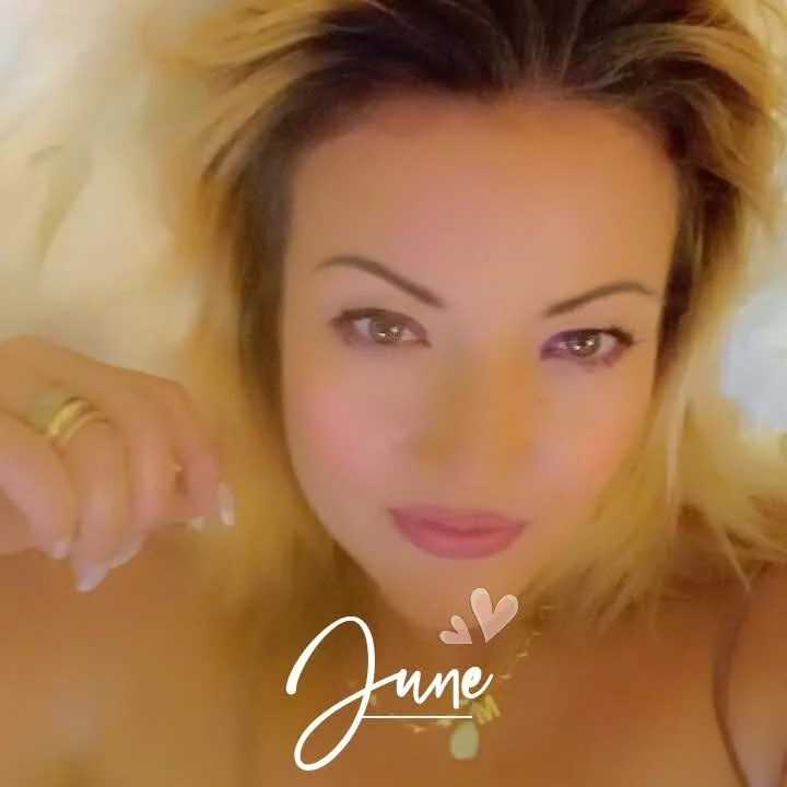 JonnaJones — FansOnlyX creator profile