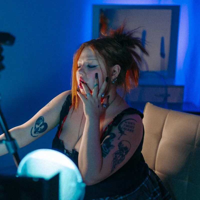 bitchofsun_ — FansOnlyX creator profile