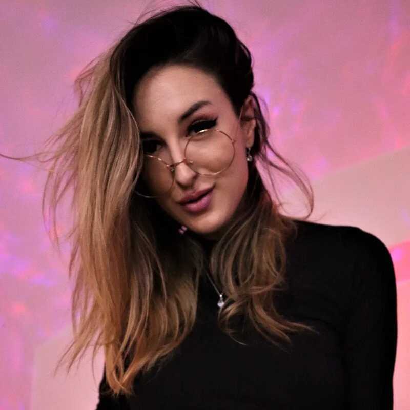 melinastyles — FansOnlyX creator profile