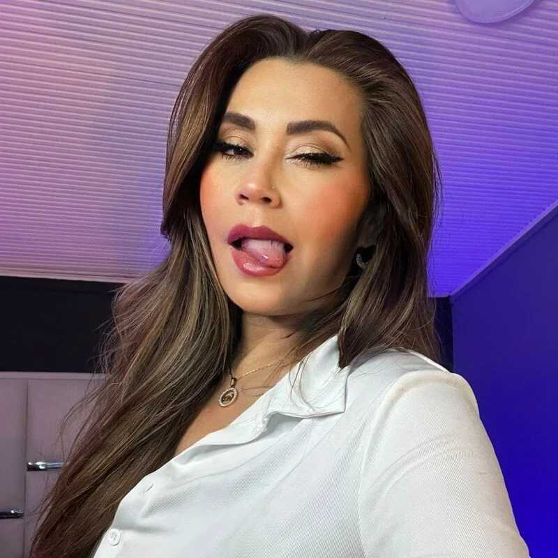 Samantha_Milf__ — FansOnlyX creator profile