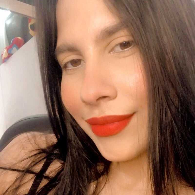 hellensexy — FansOnlyX creator profile