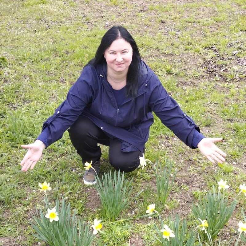 HOLLY-77 — FansOnlyX creator profile