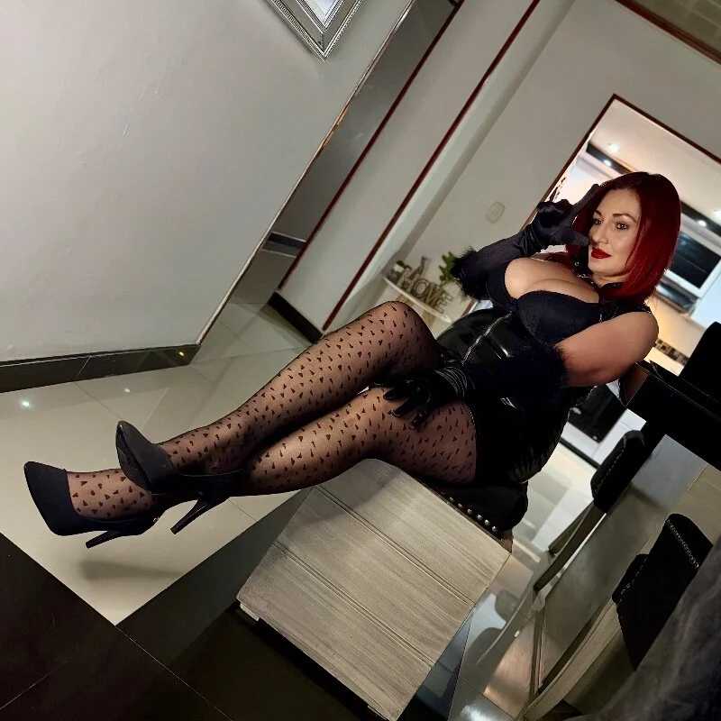 VictoriaPaker — FansOnlyX creator profile