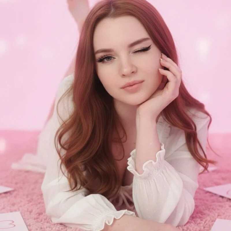 EvaJackson111 — FansOnlyX creator profile