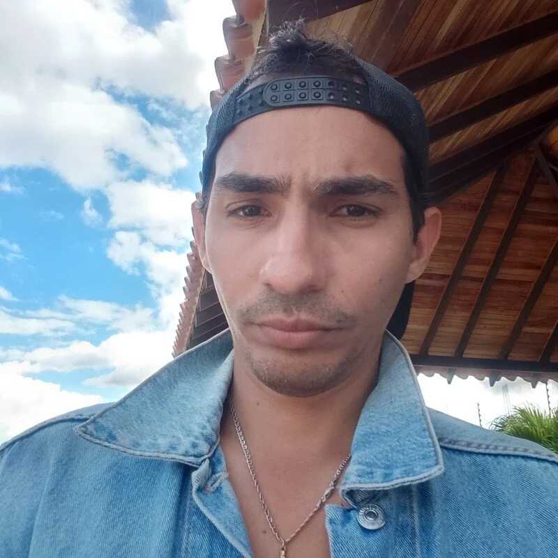 manuel202332 — FansOnlyX creator profile