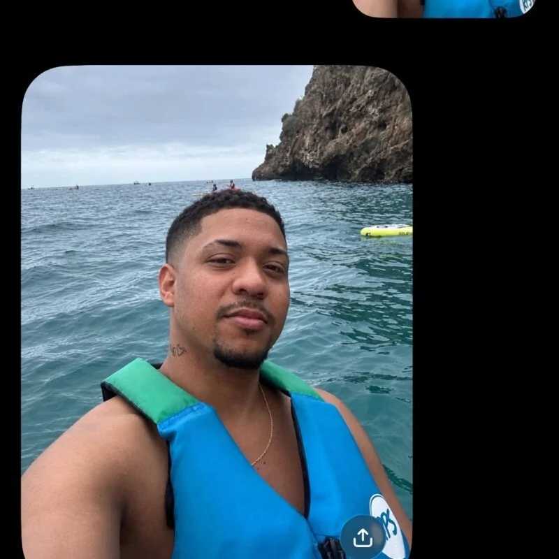 mulatoq — FansOnlyX creator profile