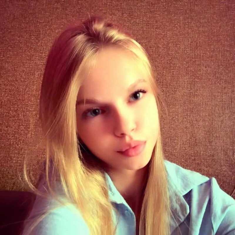 Daisy_blonde — FansOnlyX creator profile