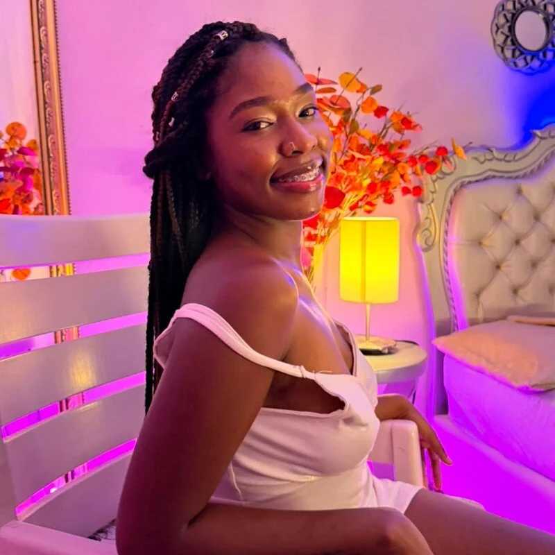 Niky_Brownn — FansOnlyX creator profile