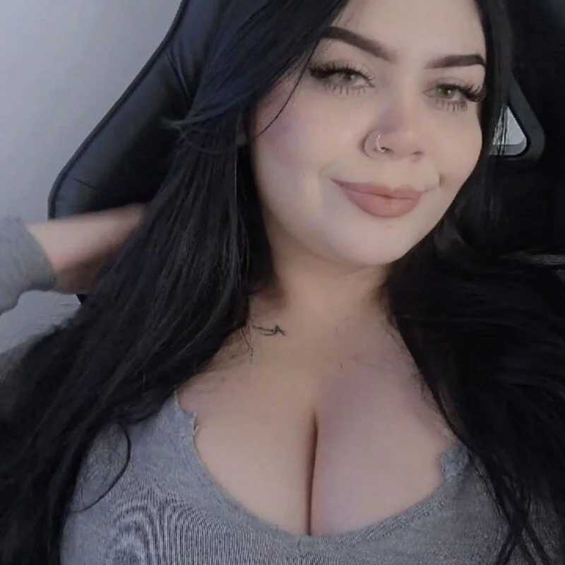 mila_1_ — FansOnlyX creator profile