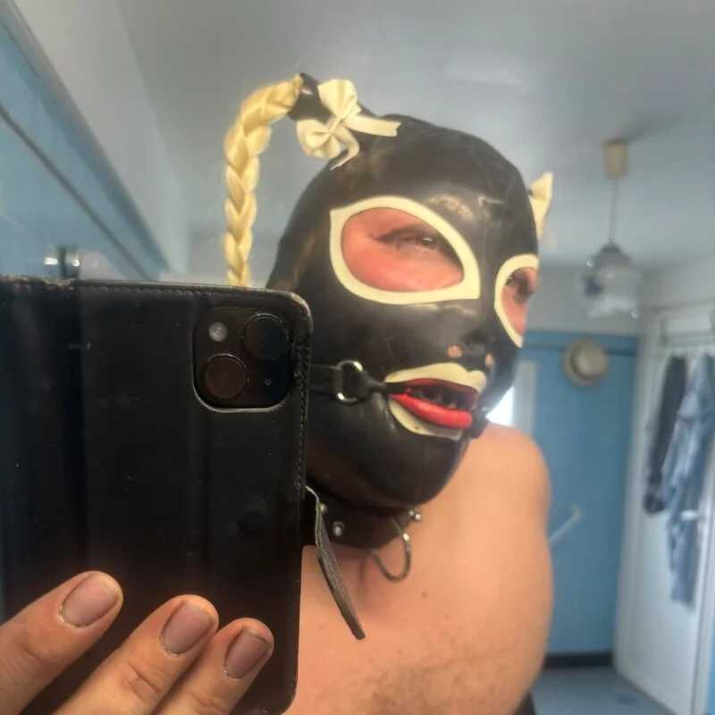SissyDianaChastity — FansOnlyX creator profile