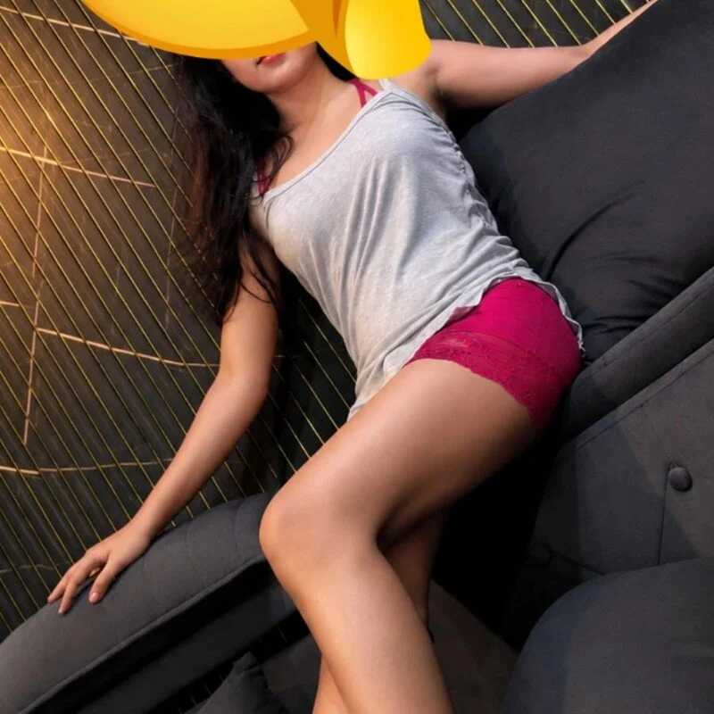 Pari_jaan9 — FansOnlyX creator profile