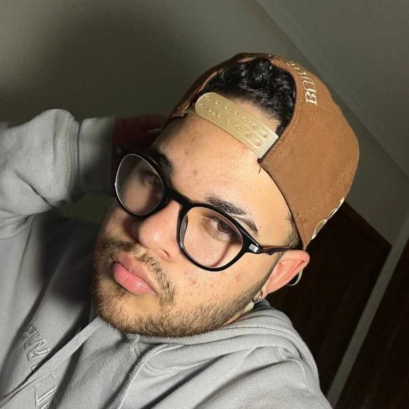 memhot — FansOnlyX creator profile
