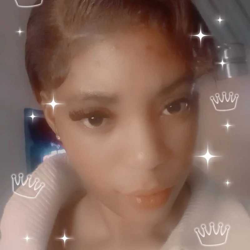 CharmingEyesXXX — FansOnlyX creator profile