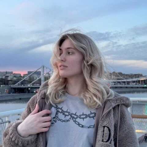 LovelyMiu — FansOnlyX creator profile