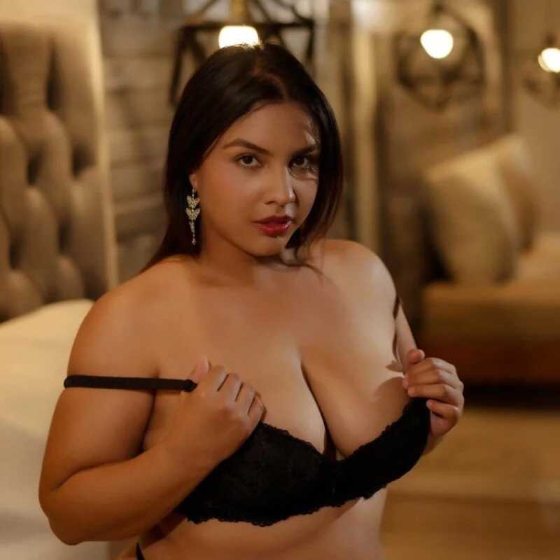 Brenda__gomez — FansOnlyX creator profile