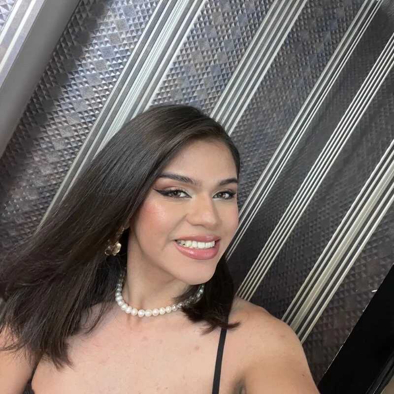 lizzywindsor — FansOnlyX creator profile