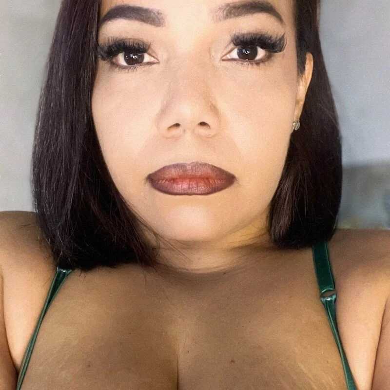 Elettra_T — FansOnlyX creator profile