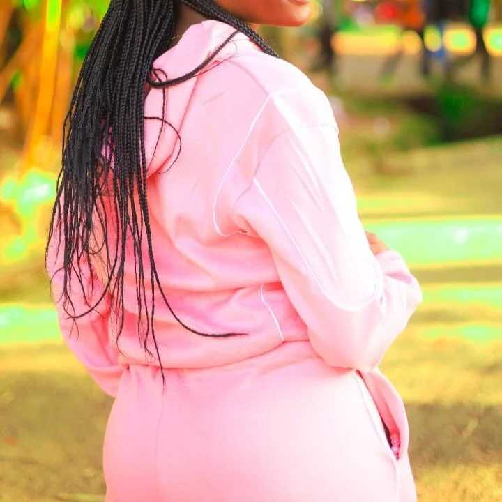 prettyvash — FansOnlyX creator profile