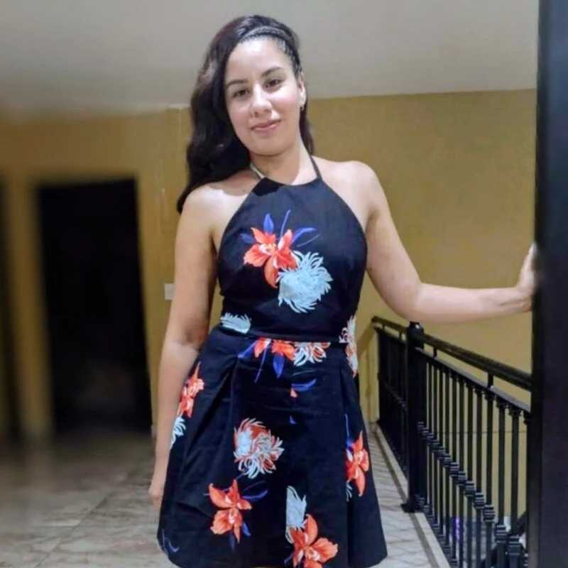 Lucia1002 — FansOnlyX creator profile