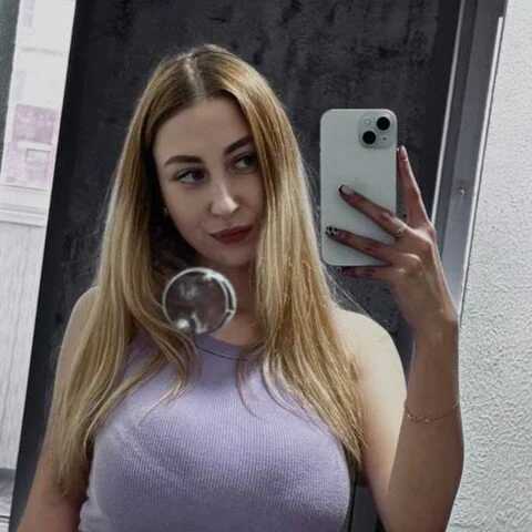 MonnieGuittennez — FansOnlyX creator profile