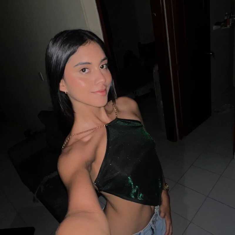 mia_moonna — FansOnlyX creator profile
