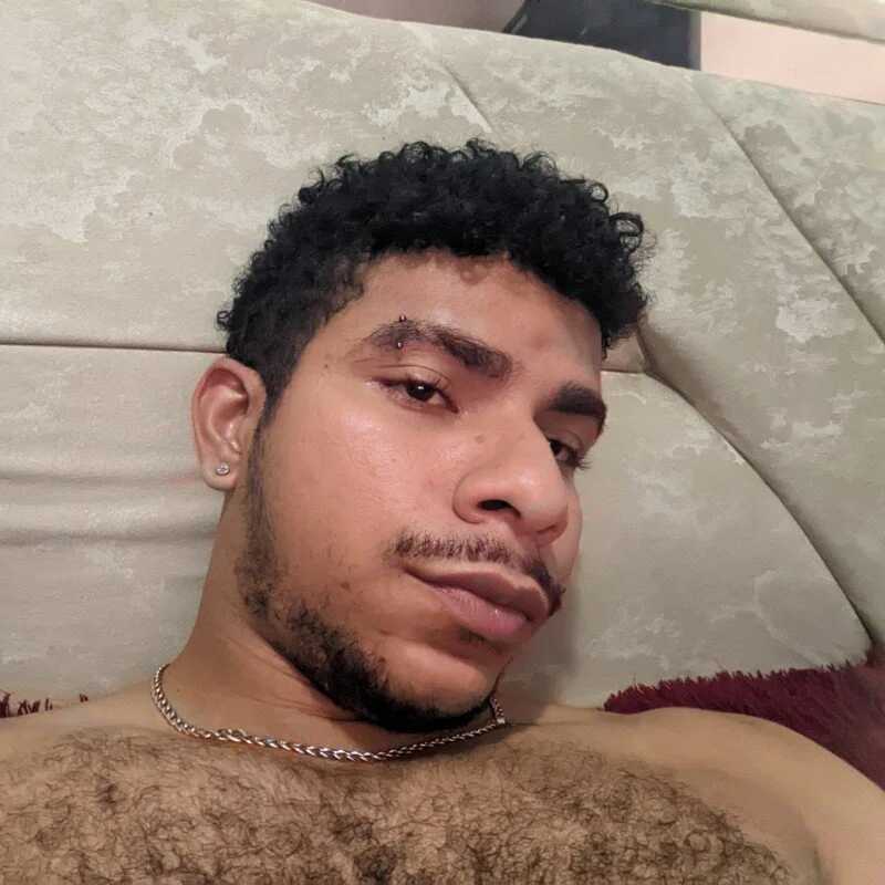 Javier_Hot27_ — FansOnlyX creator profile