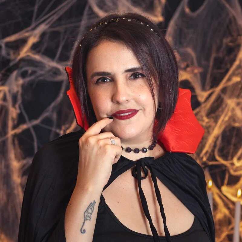 IsisBlake — FansOnlyX creator profile