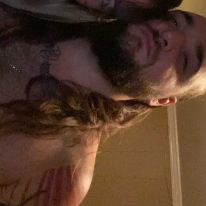 daddddddddyyyy — FansOnlyX creator profile