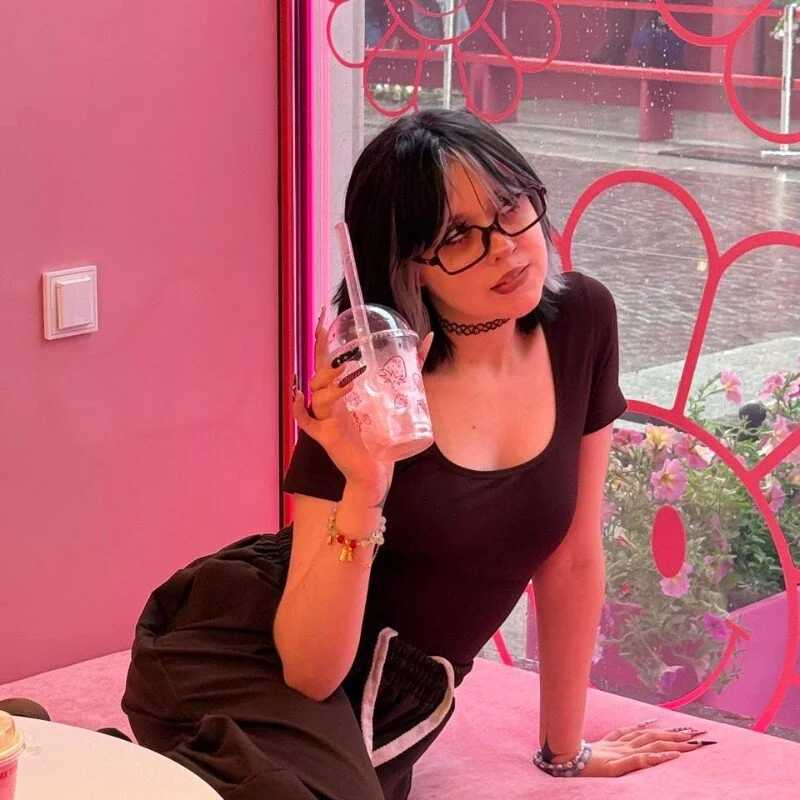 AueshaSimon — FansOnlyX creator profile