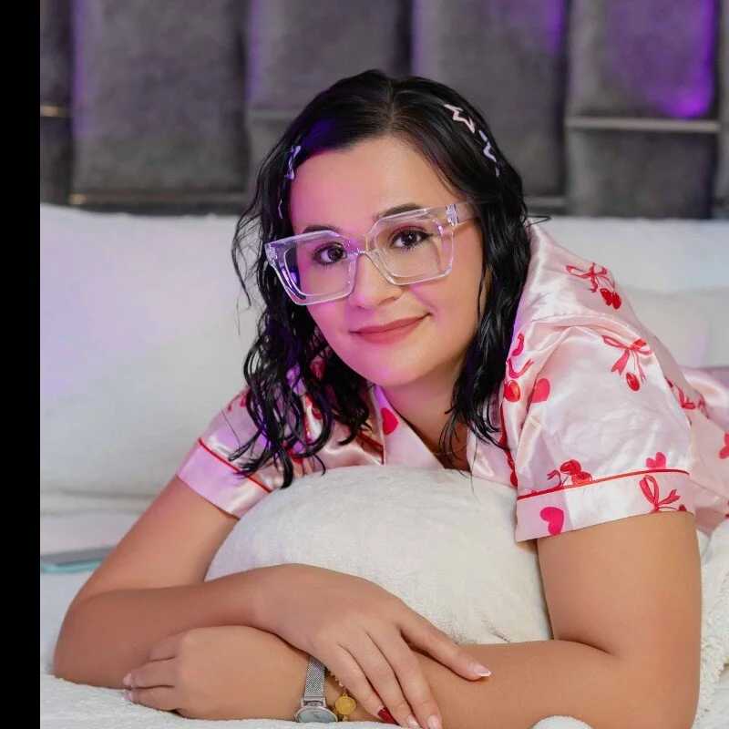 Sienarosewood — FansOnlyX creator profile