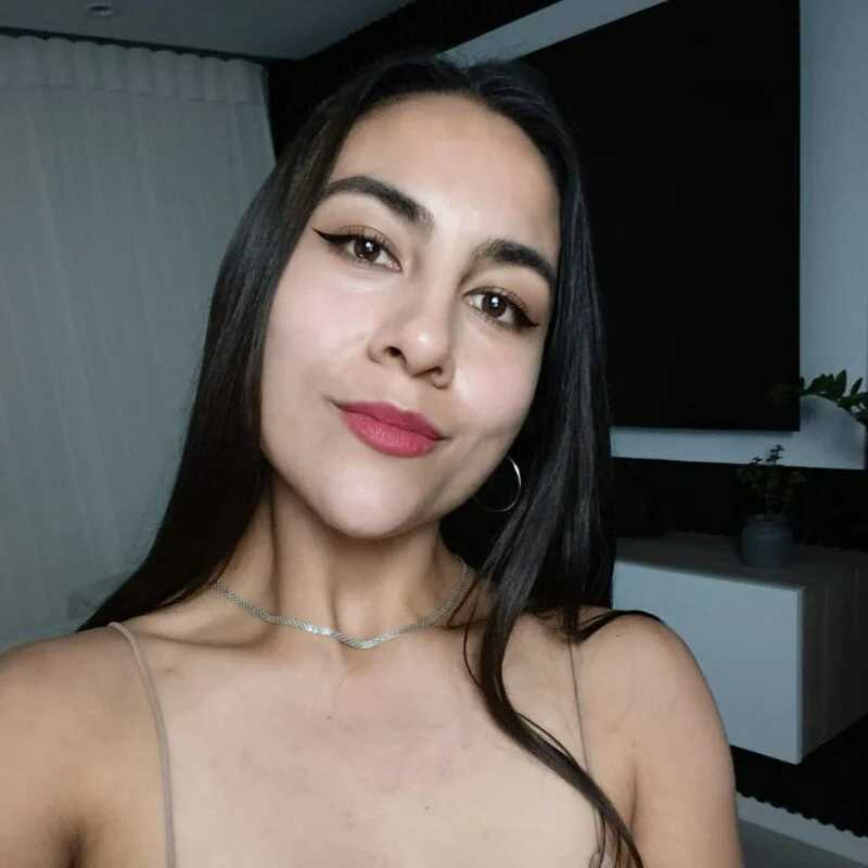 Anny_lopezzzz — FansOnlyX creator profile