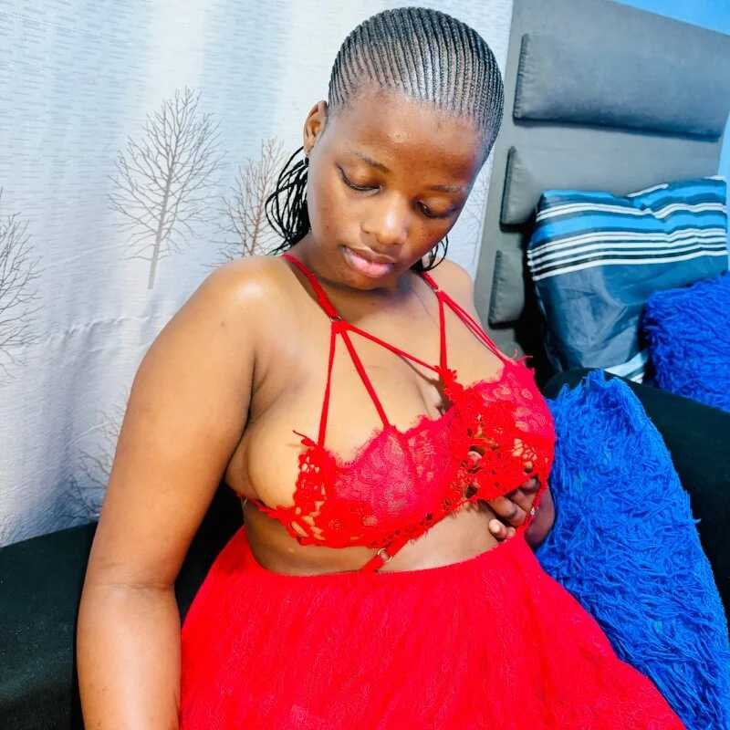 Prettybrownskinxx — FansOnlyX creator profile