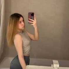 Sairallyn — FansOnlyX creator profile