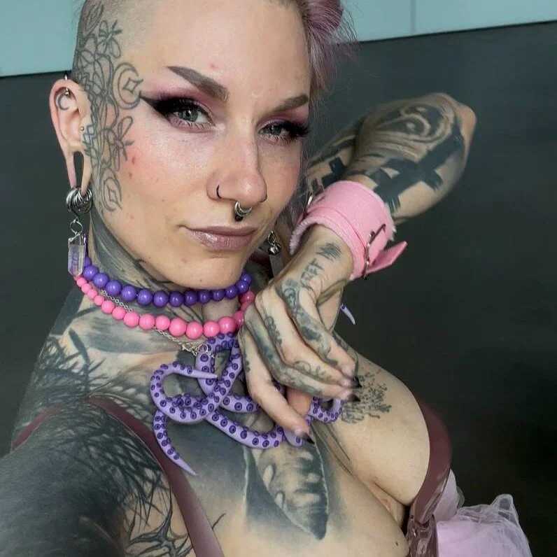 Aenn_Alien — FansOnlyX creator profile