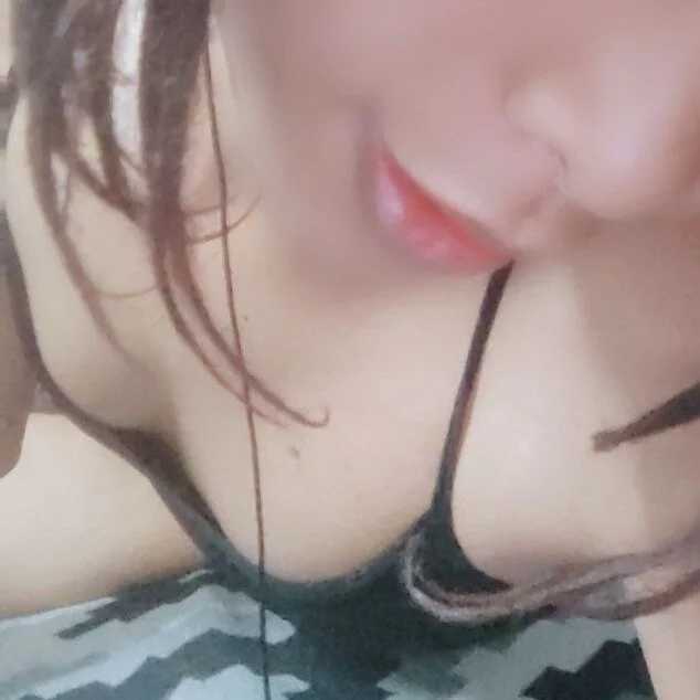 FaraSissy — FansOnlyX creator profile
