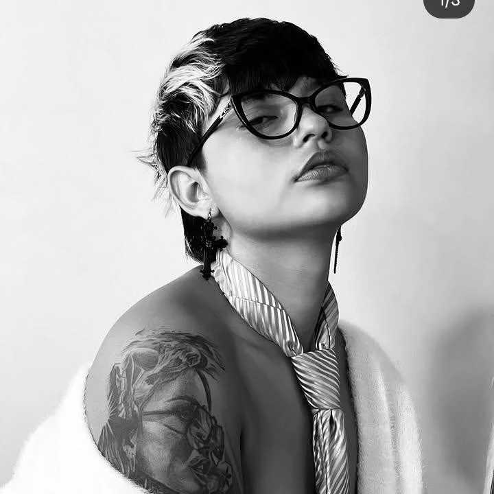 A_CURVY_HOT — FansOnlyX creator profile